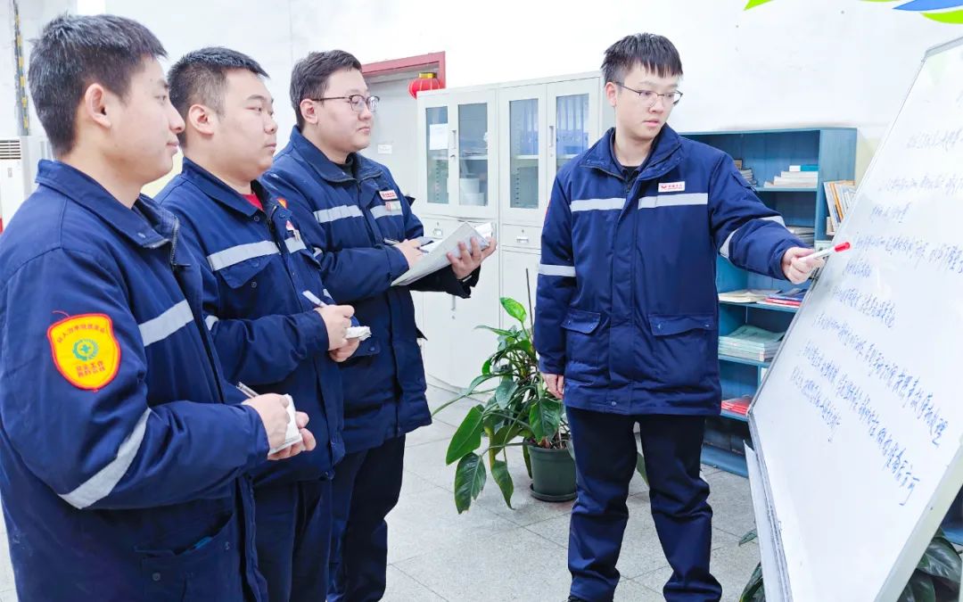 新疆宜化熱電分廠發(fā)電三班：夯實班組基礎(chǔ)，推進自主管理(圖3)