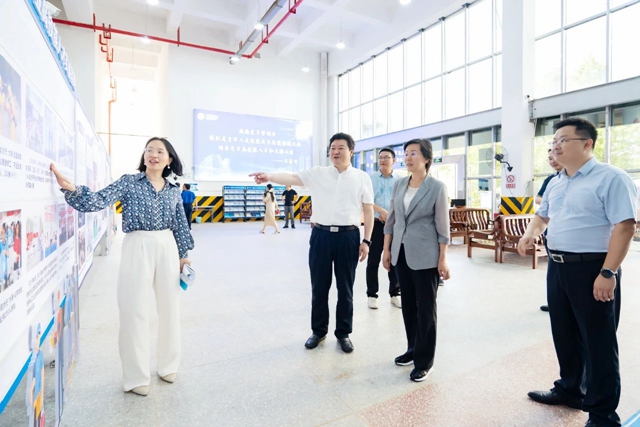 湖北省人社廳黨組書記、廳長李述永到宜化實(shí)訓(xùn)基地調(diào)研